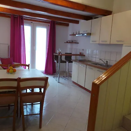 In Pula/istrien 40153 Apartmán *